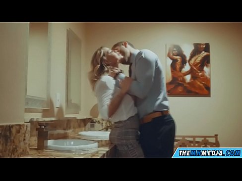 ❤️ Kiedy biuściasta blondynka uwodzi cię w publicznej toalecie ❤️❌ Sex at us pl.com-porn-kai.ru ﹏
